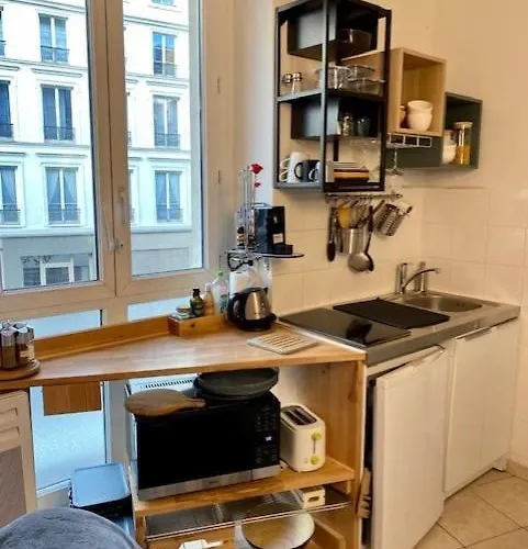 Marais Square Du Temple Parking *